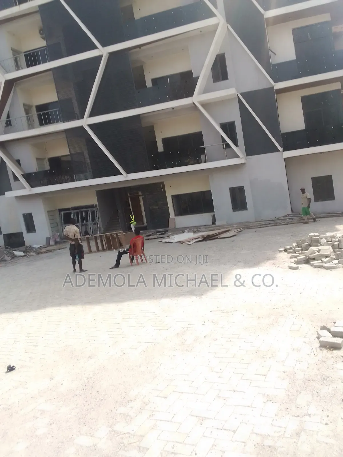 3bdrm Apartment in Maitama for sale in Maitama