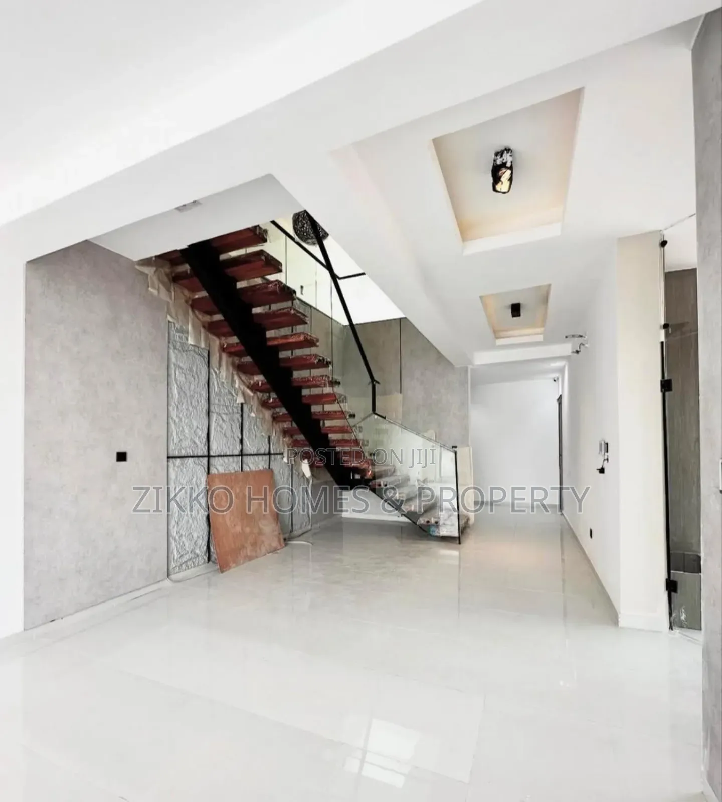 4bdrm Maisonette in Lekki for sale in Lekki