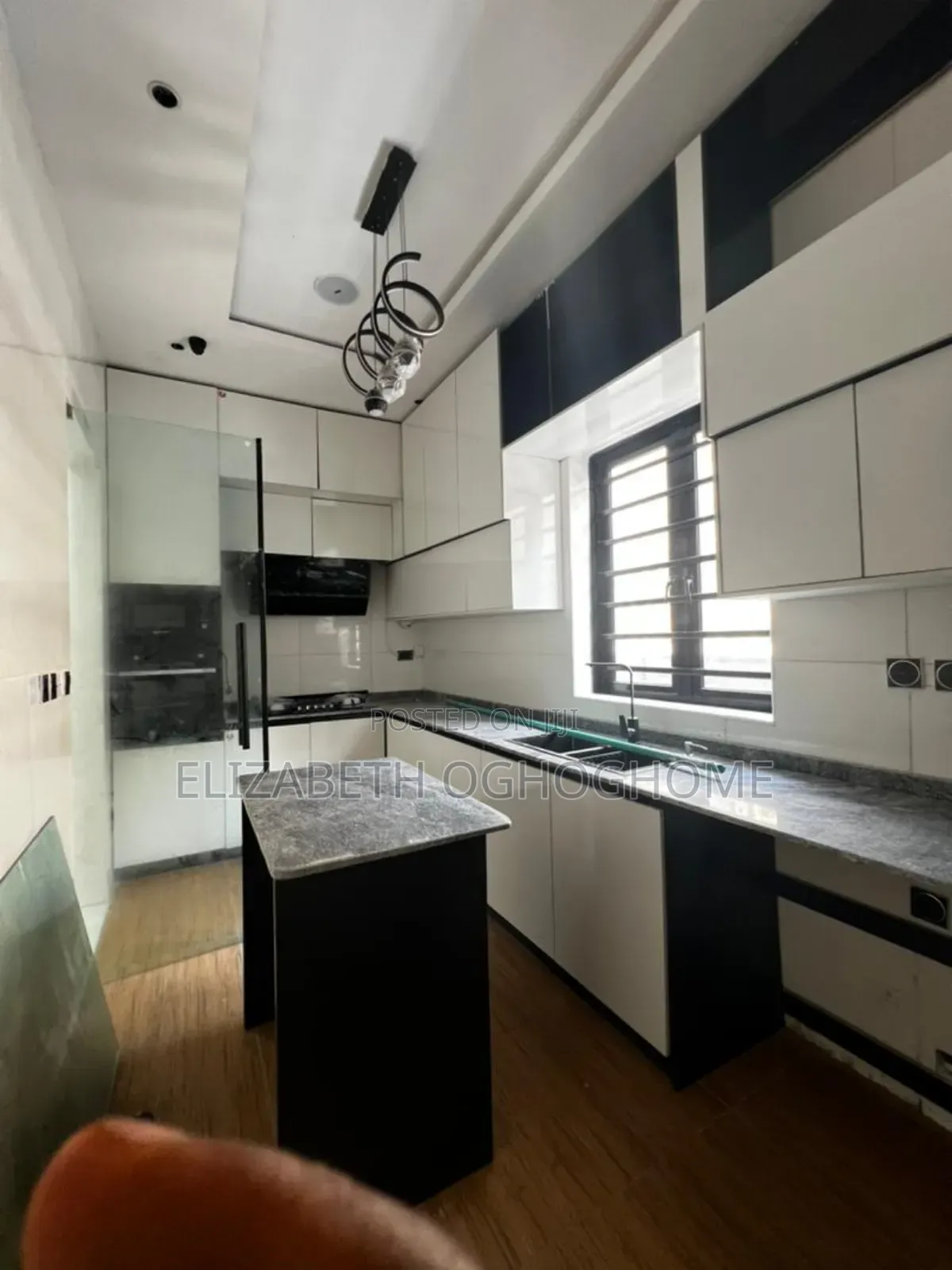 4bdrm Duplex in Ikota for sale in Ikota