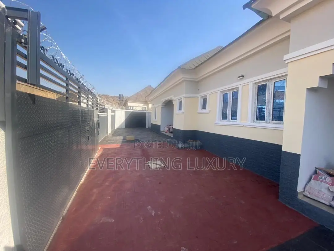 2bdrm Block of Flats in Bwari for rent in Bwari