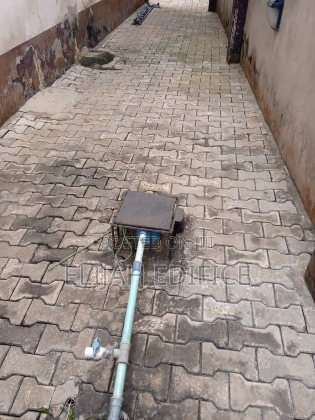 Furnished 10bdrm Block of Flats in Elepe, Ijede / Ikorodu for sale in Ijede / Ikorodu