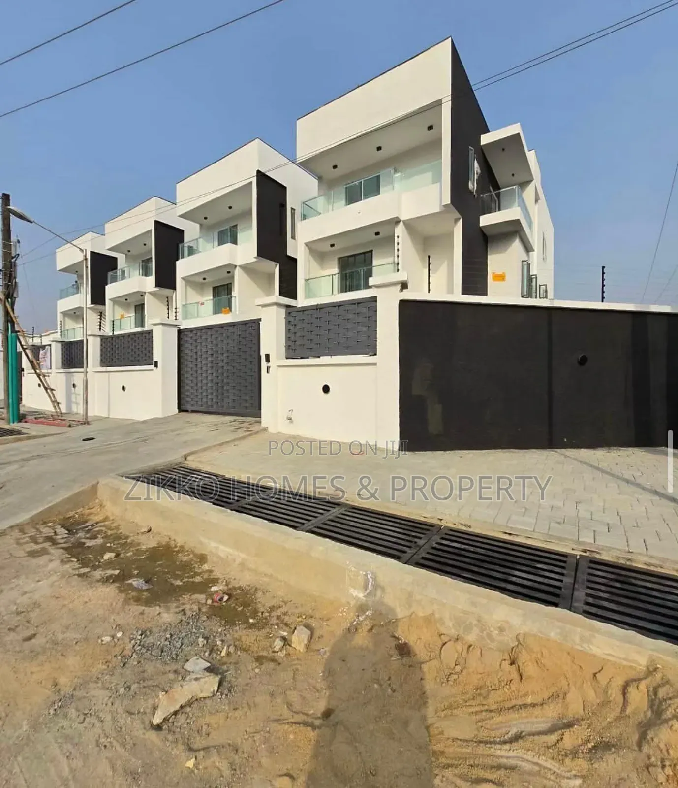 5bdrm Duplex in Ikate, Lekki for sale in Lekki