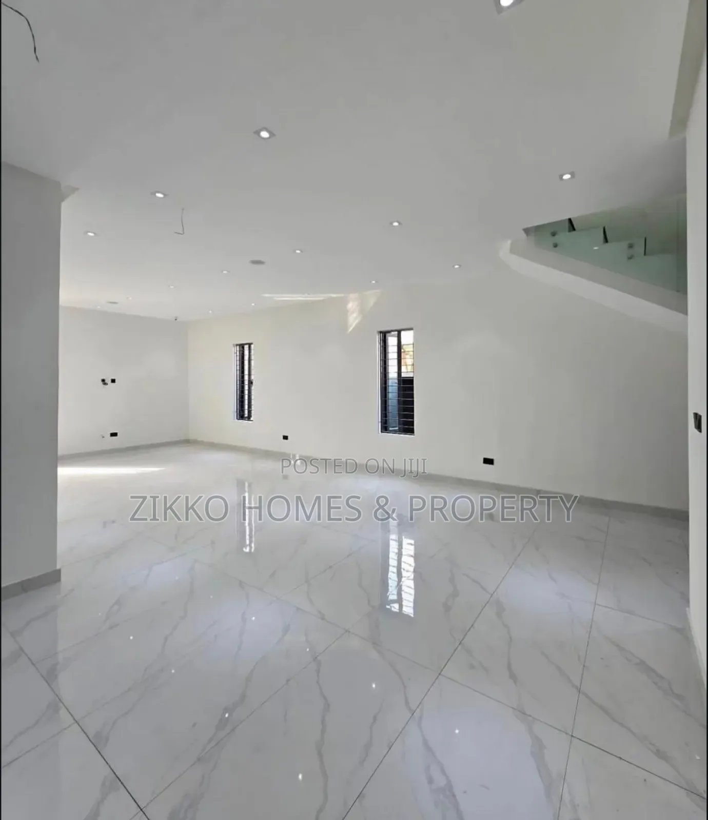 5bdrm Duplex in Ikate, Lekki for sale in Lekki