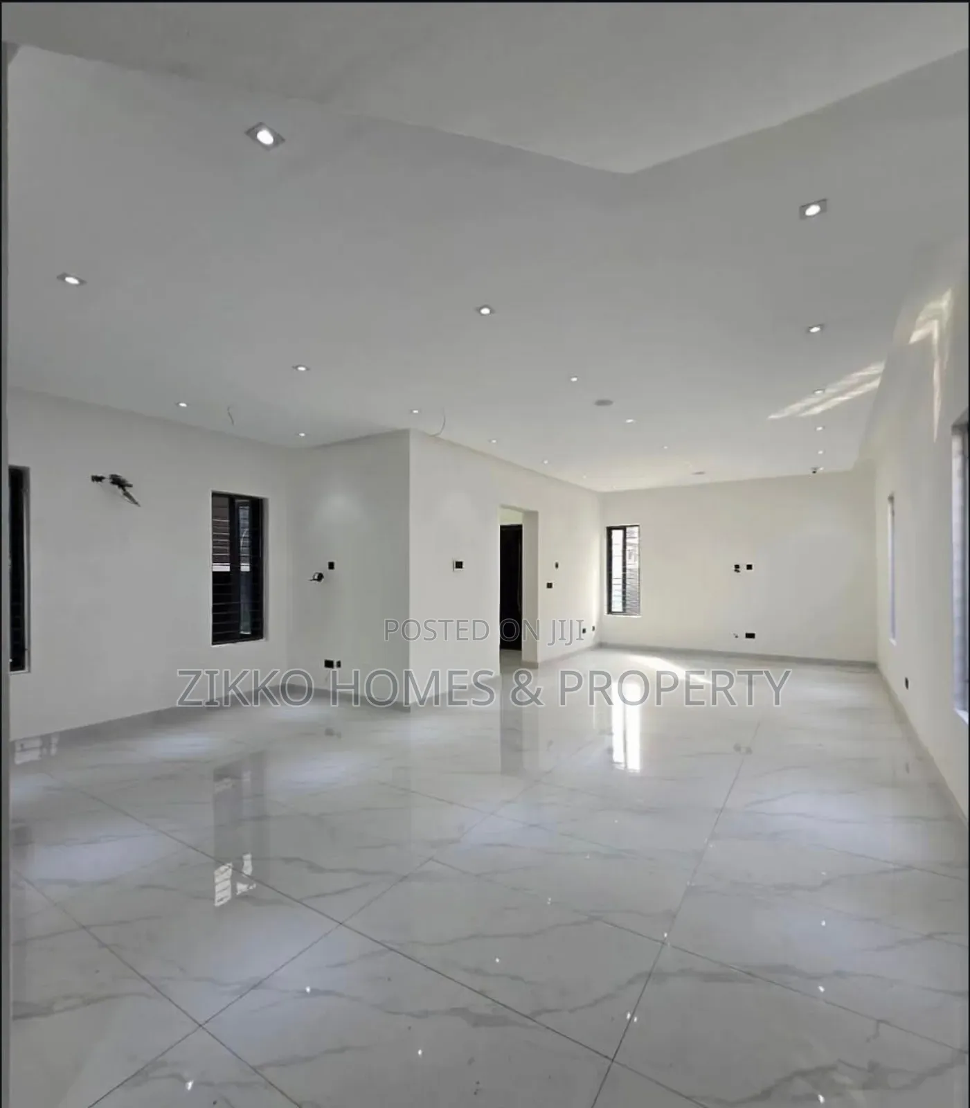 5bdrm Duplex in Ikate, Lekki for sale in Lekki