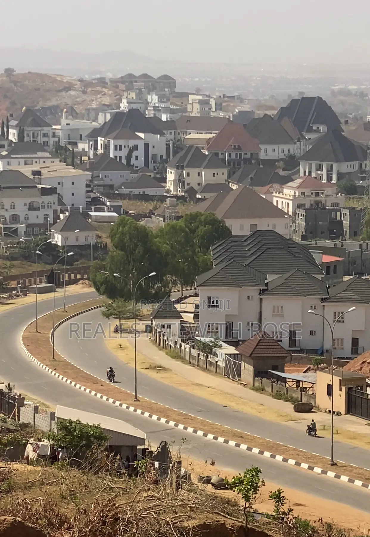 Buy And Build In Guzape Main in Guzape District