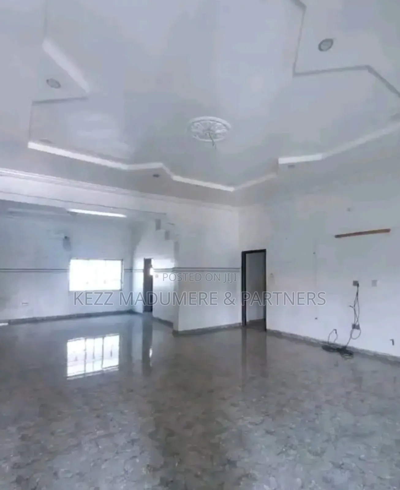 4bdrm Bungalow in Dr Peter Odili , for sale in Trans Amadi