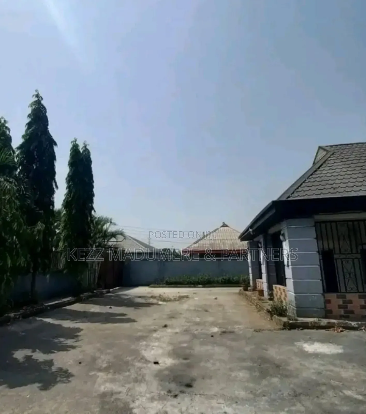4bdrm Bungalow in Dr Peter Odili , for sale in Trans Amadi