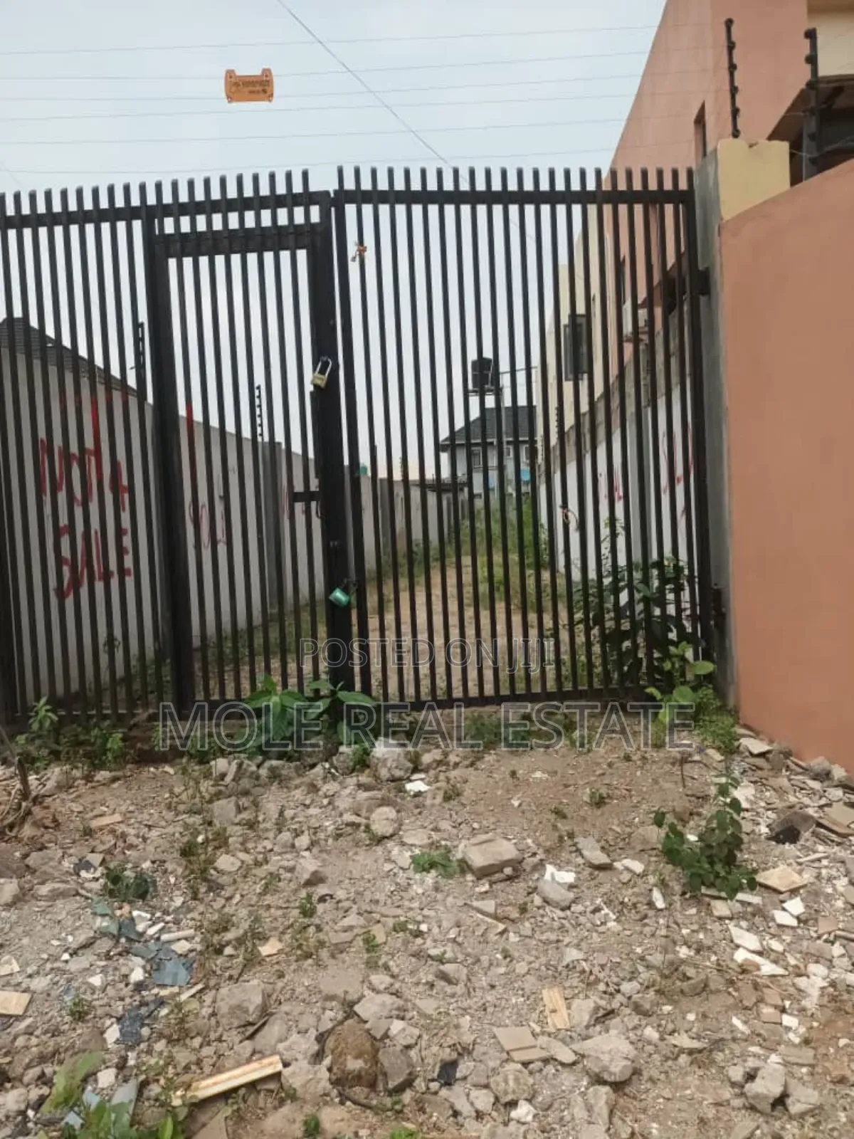 12 Solid Block of Flats Isitu Road Egan Iguando Alimosho in Ikotun/Igando