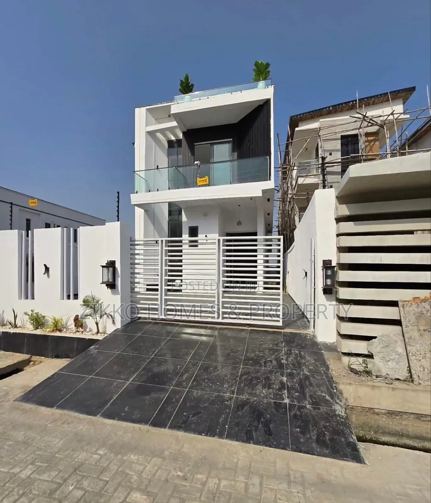 5bdrm Duplex in Ajah for sale in Ajah