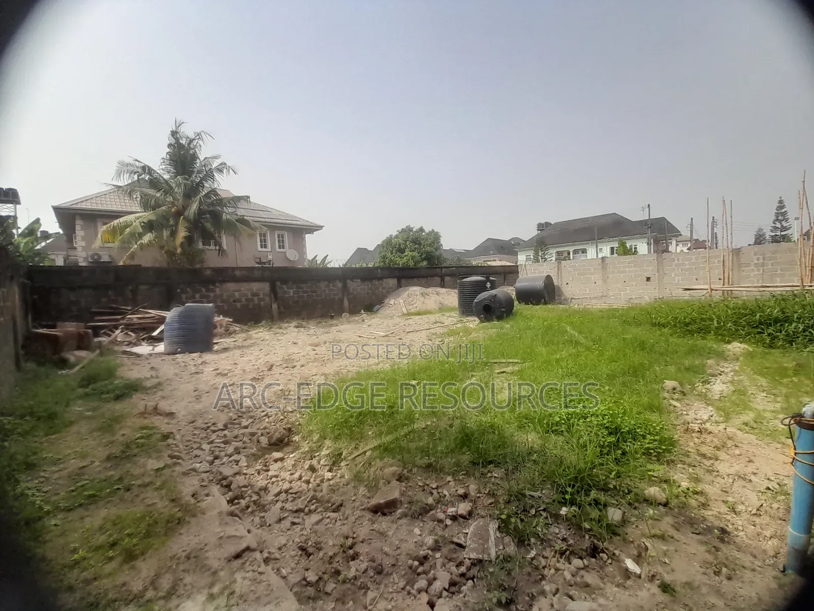 Dry Bareland Measuring 461sqm Inside Greenfield Estate in Ago Palace