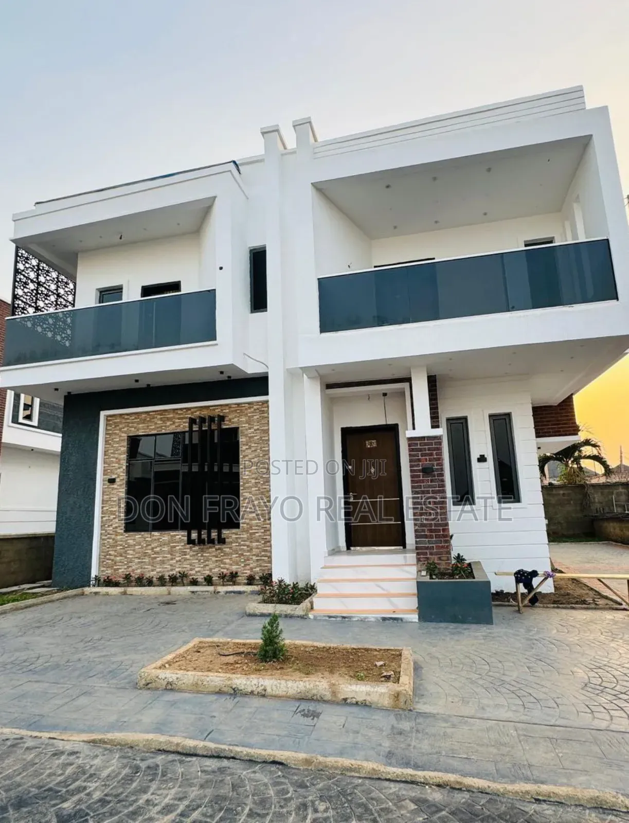 4bdrm Duplex in Kolapo Ishola Gra, Akobo for sale in Akobo