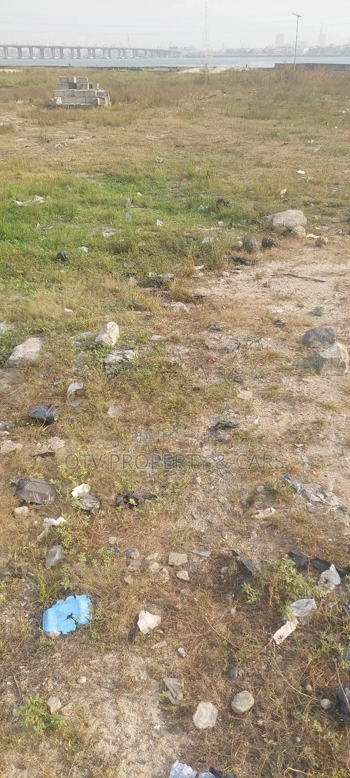 Distressed Land for Multiple Floors/ High Rise Is for Sale in Eko Atlantic