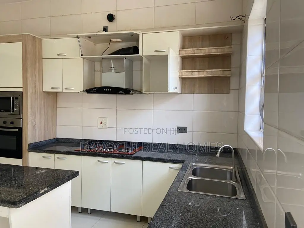 Furnished 4bdrm Apartment in Ikota, Lekki for rent in Ikota