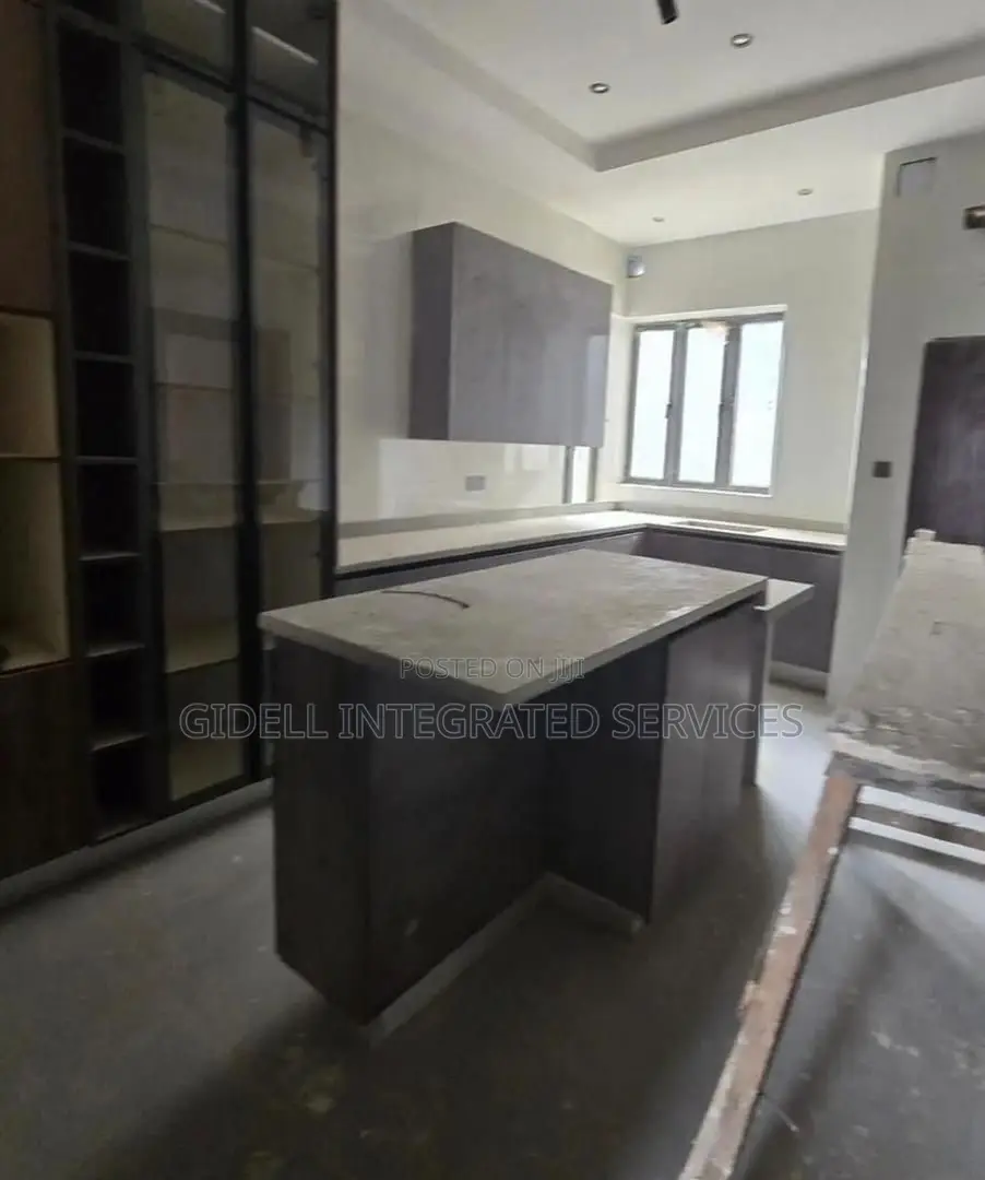 6bdrm Duplex in Asokoro for sale in Asokoro