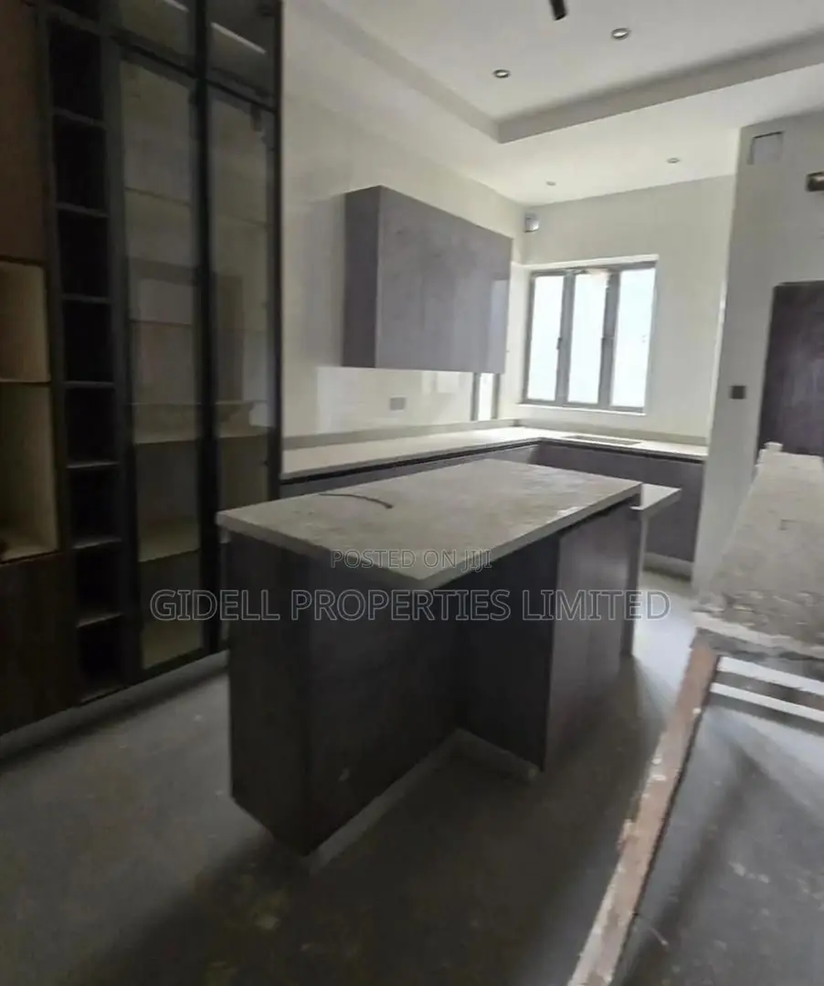 6bdrm Duplex in Asokoro for sale in Asokoro