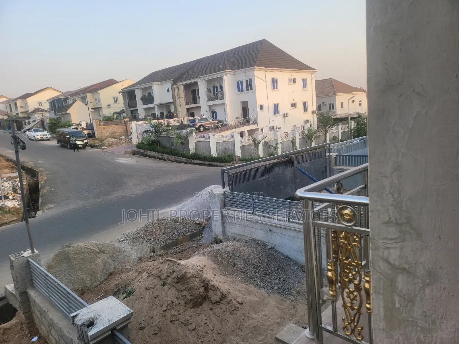 3bdrm Duplex in Naf Valley Estate for sale in Asokoro