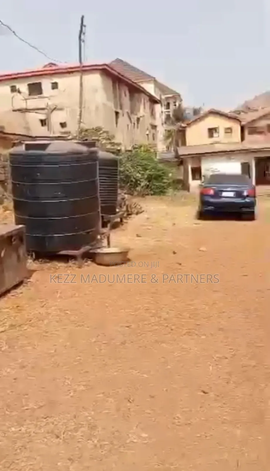For Sale : Fenced 1100 SQMTS at Thinker's Corner , Enugu in Enugu