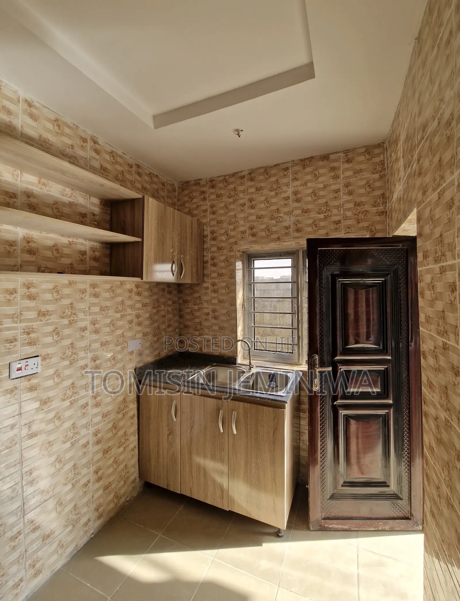 Furnished 3bdrm Block of Flats in Pacific Estate, Kubwa for sale in Kubwa