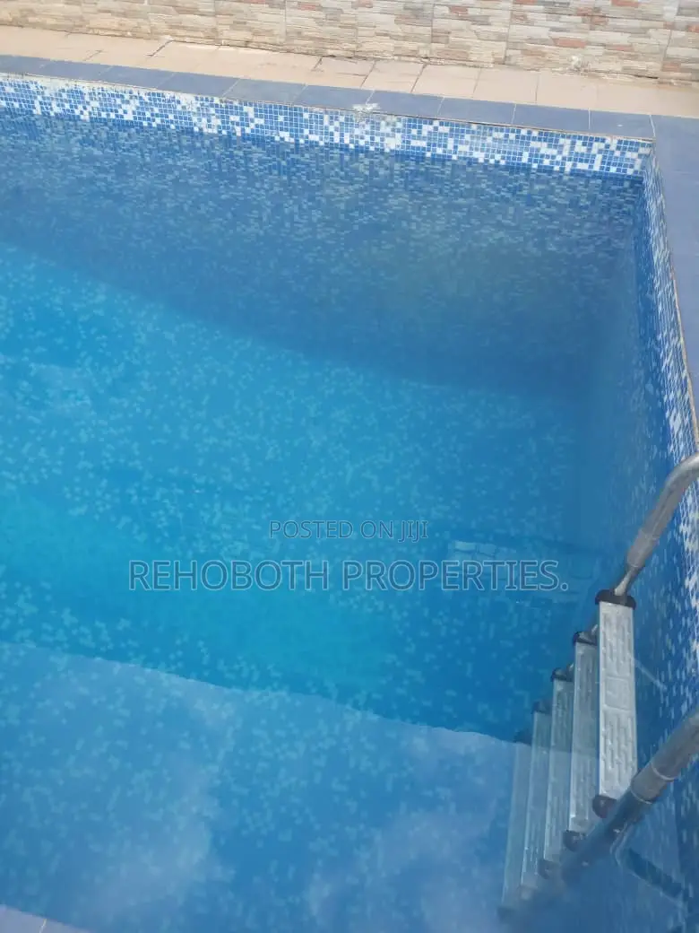 Hotel for Sale at Ibadan in Ibadan