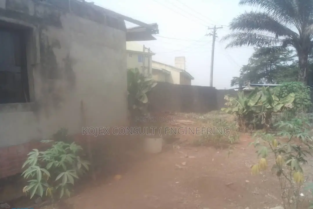 An Acre of Land in Elliot Axis of Iju-Ishaga, Lagos State in Agege