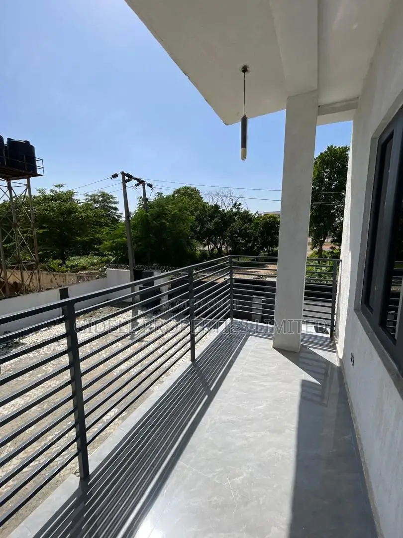 4bdrm Townhouse/Terrace in Jabi for sale in Jabi