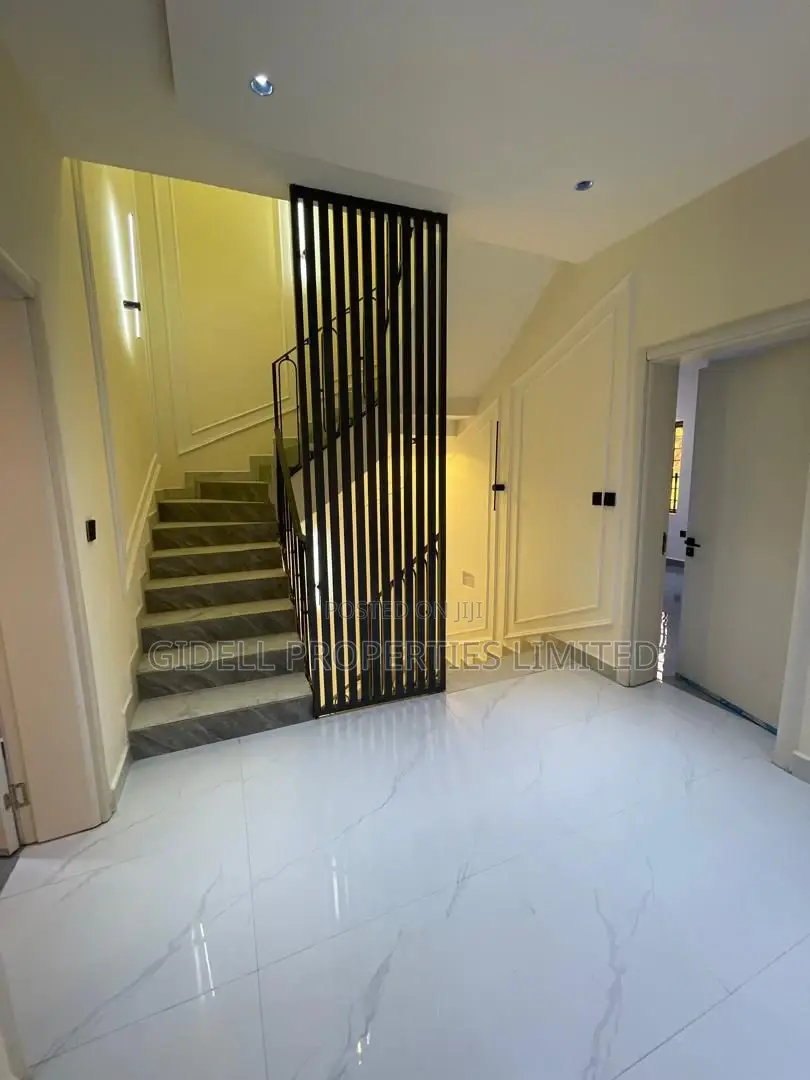4bdrm Townhouse/Terrace in Jabi for sale in Jabi