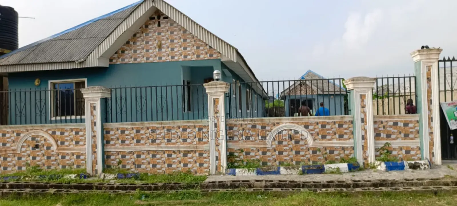 Furnished 10bdrm Block of Flats in Batife, Igbogbo for sale in Igbogbo