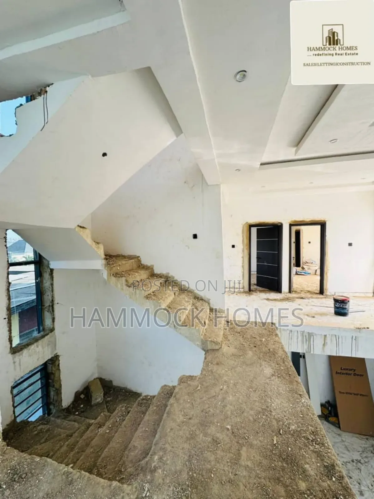 5bdrm Duplex in New Bodija for sale in Bodija