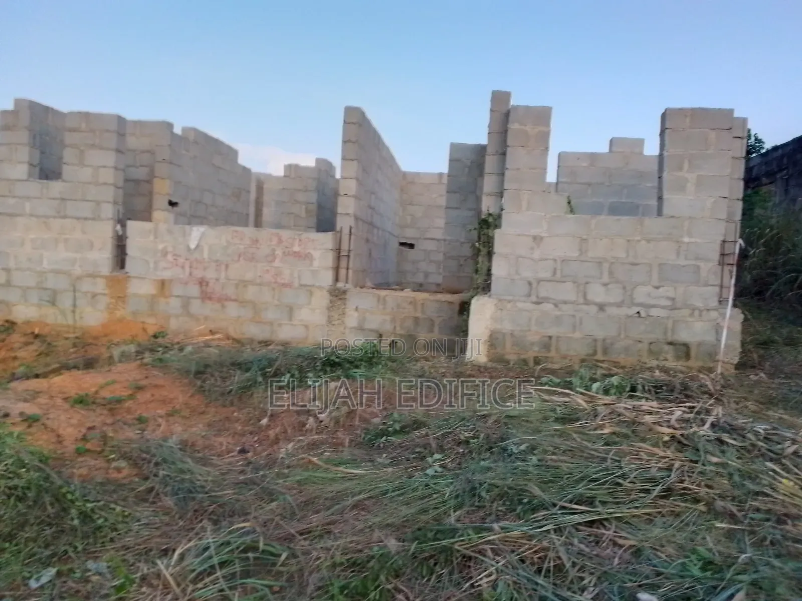 Half Plot With 2bedroom Structure at Parkview Estate, Ikorodu in Ikorodu