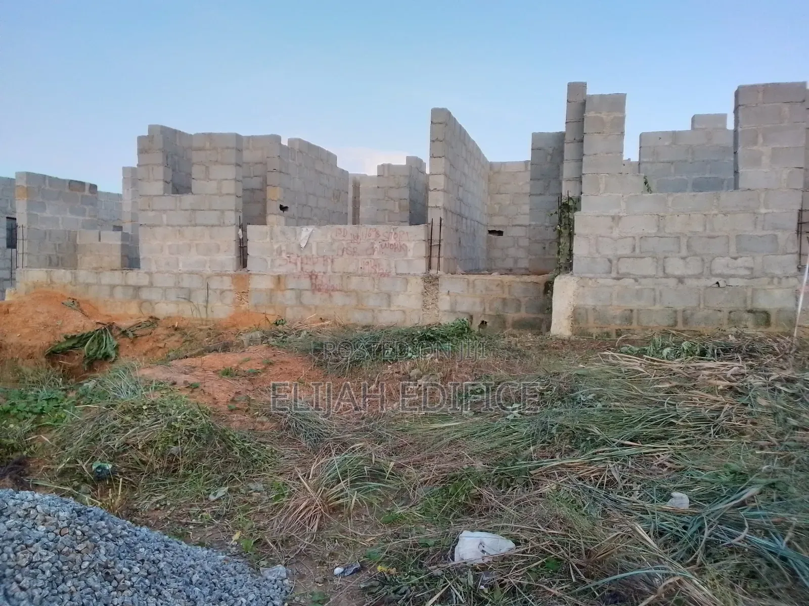 Half Plot With 2bedroom Structure at Parkview Estate, Ikorodu in Ikorodu