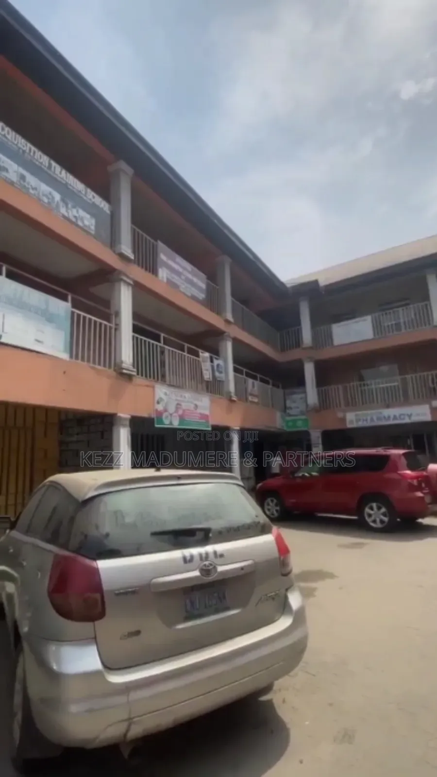 For Sale: 14 Rooms Commercial Plaza at Rumuokwuta , Ph in Port-Harcourt