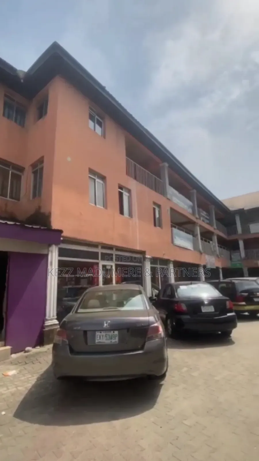 For Sale: 14 Rooms Commercial Plaza at Rumuokwuta , Ph in Port-Harcourt