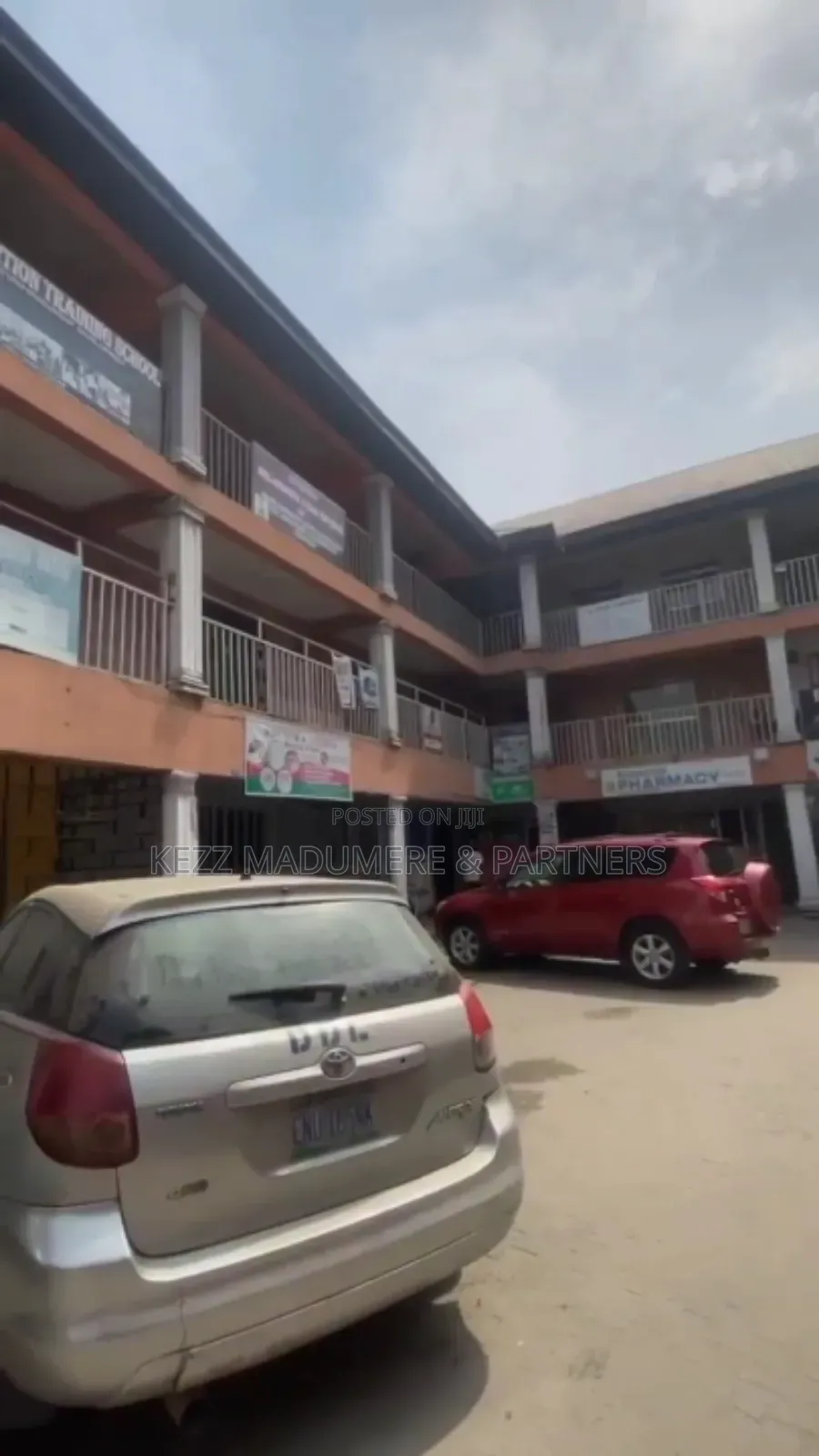For Sale: 14 Rooms Commercial Plaza at Rumuokwuta , Ph in Port-Harcourt