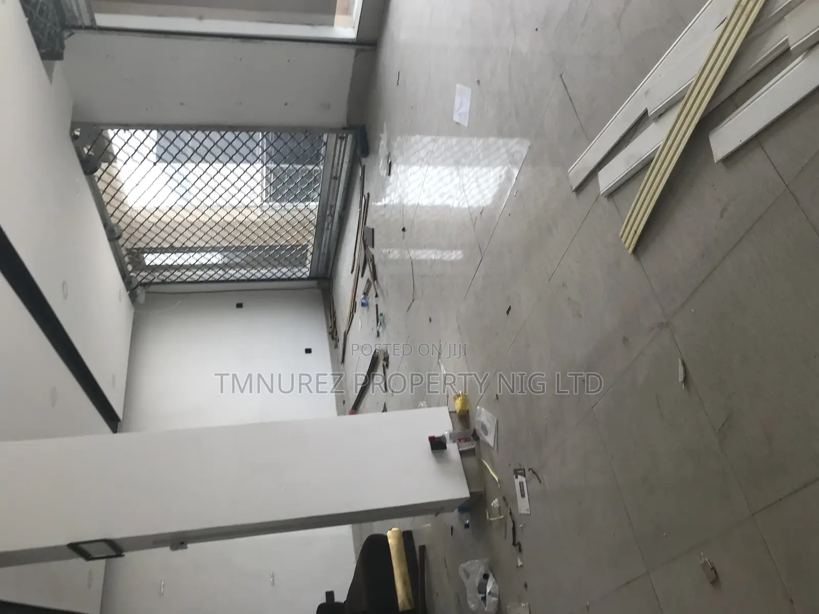 Shop Showroom for Rent at Orchild Road Lekki in Lekki