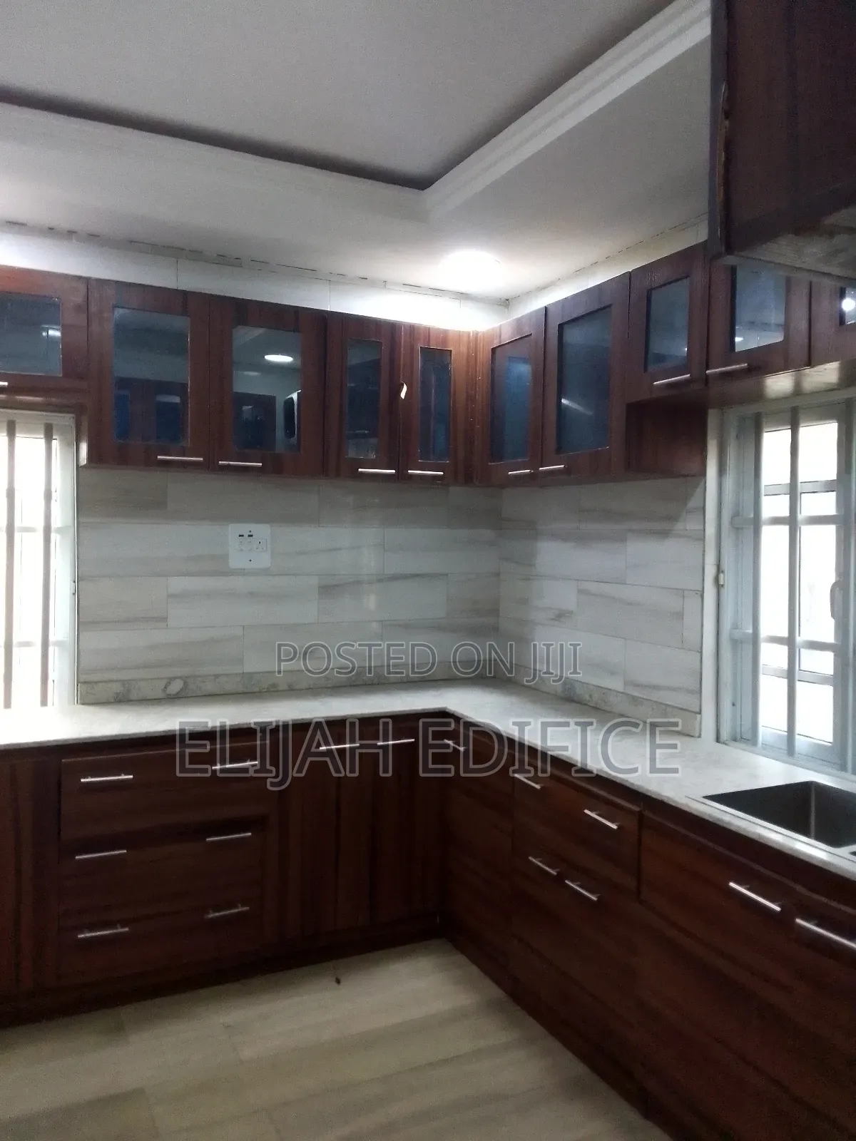 Furnished 2bdrm Block of Flats in Eyita, Ikorodu Garage for rent in Ikorodu Garage
