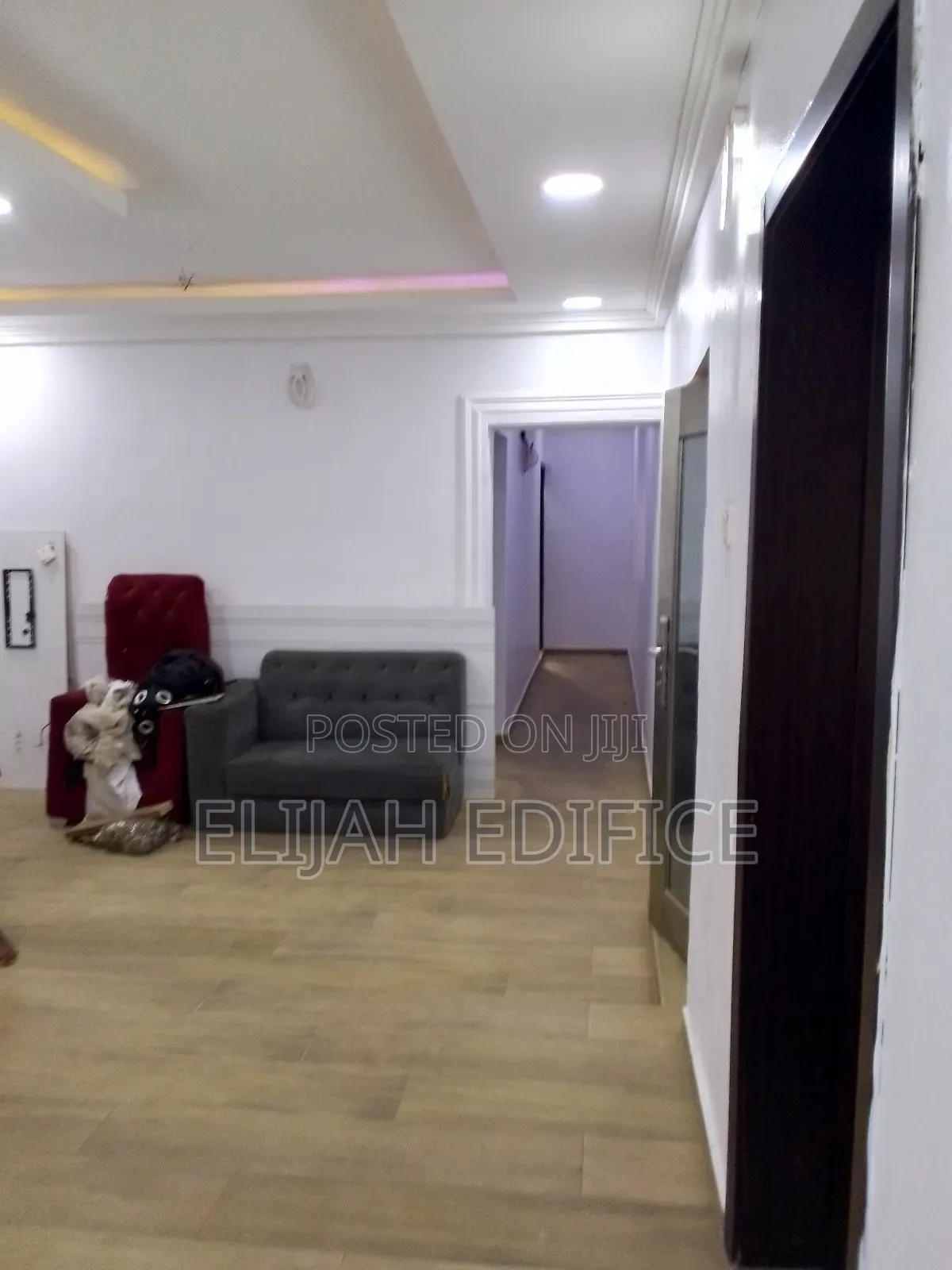 Furnished 2bdrm Block of Flats in Eyita, Ikorodu Garage for rent in Ikorodu Garage