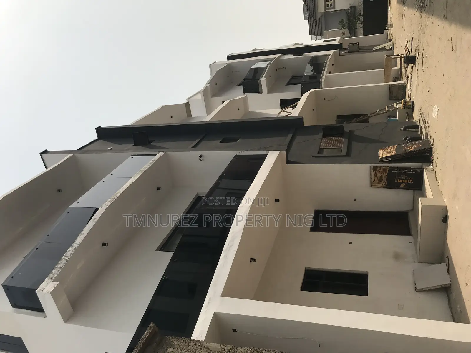 4bdrm Duplex in Ologolo for rent in Ologolo