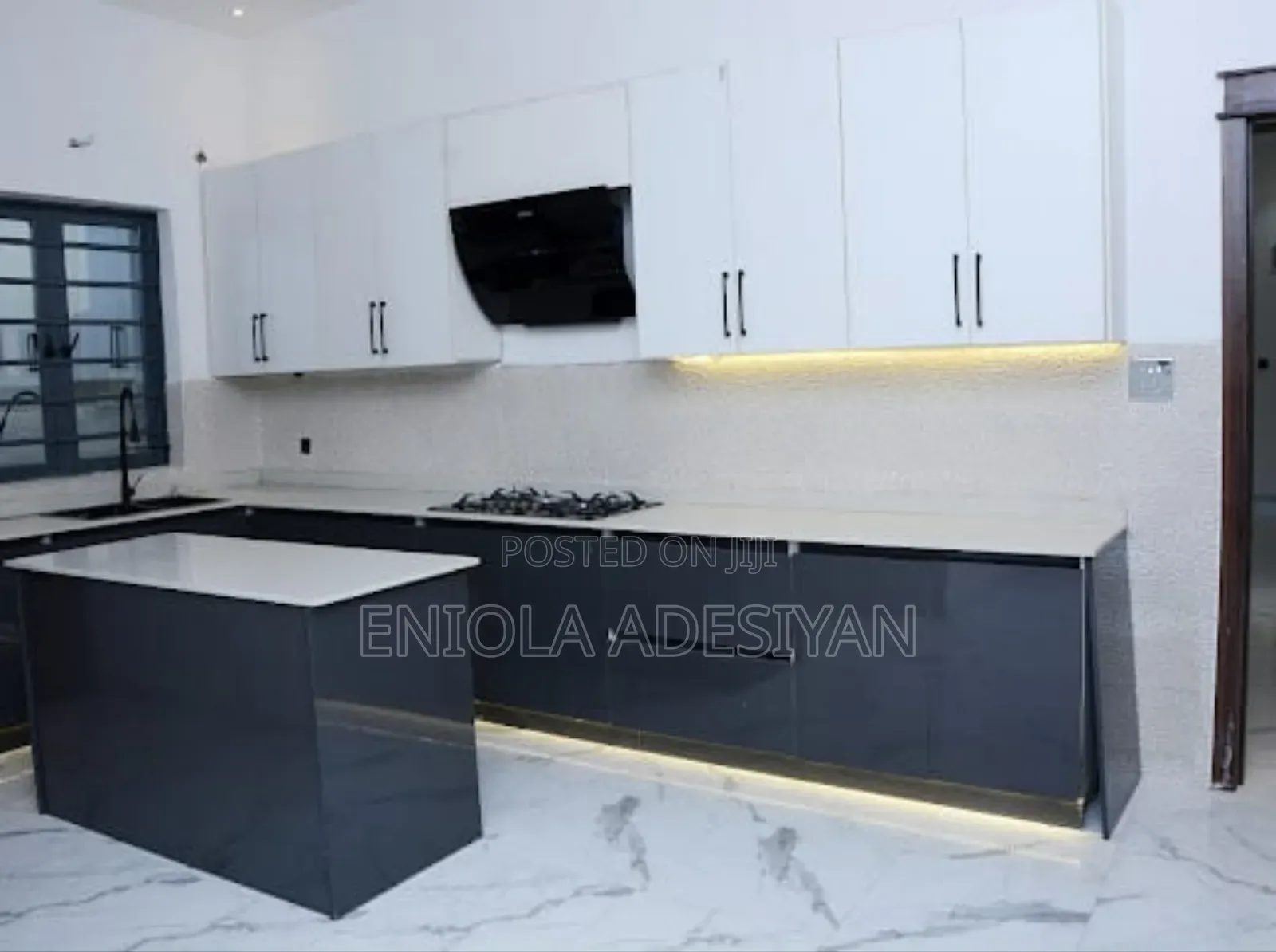 Furnished 6bdrm Mansion in Seagate Estate, Ikate for sale in Ikate