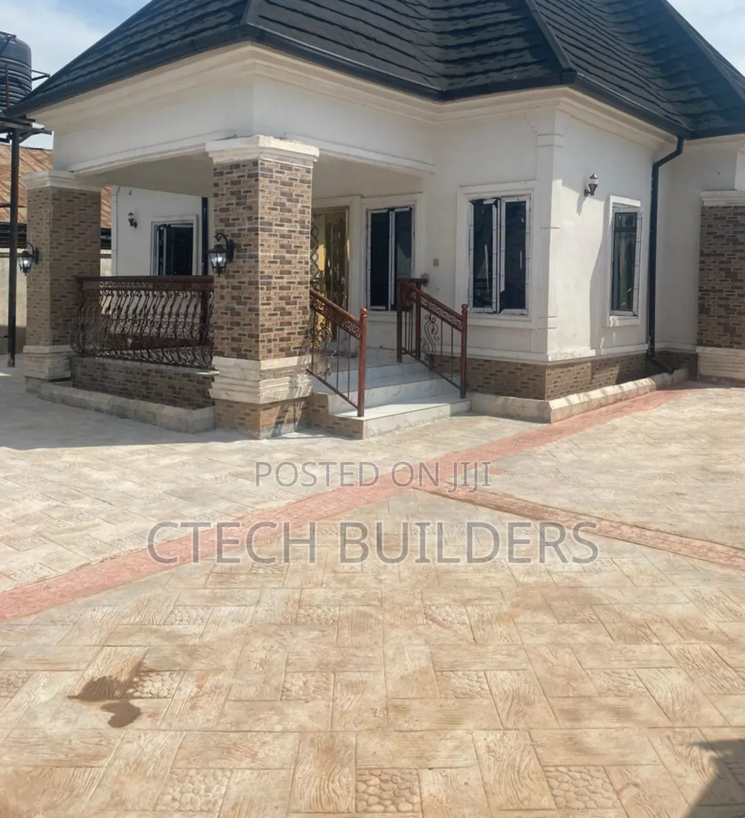 4bdrm Bungalow in Benin City for sale in Benin City