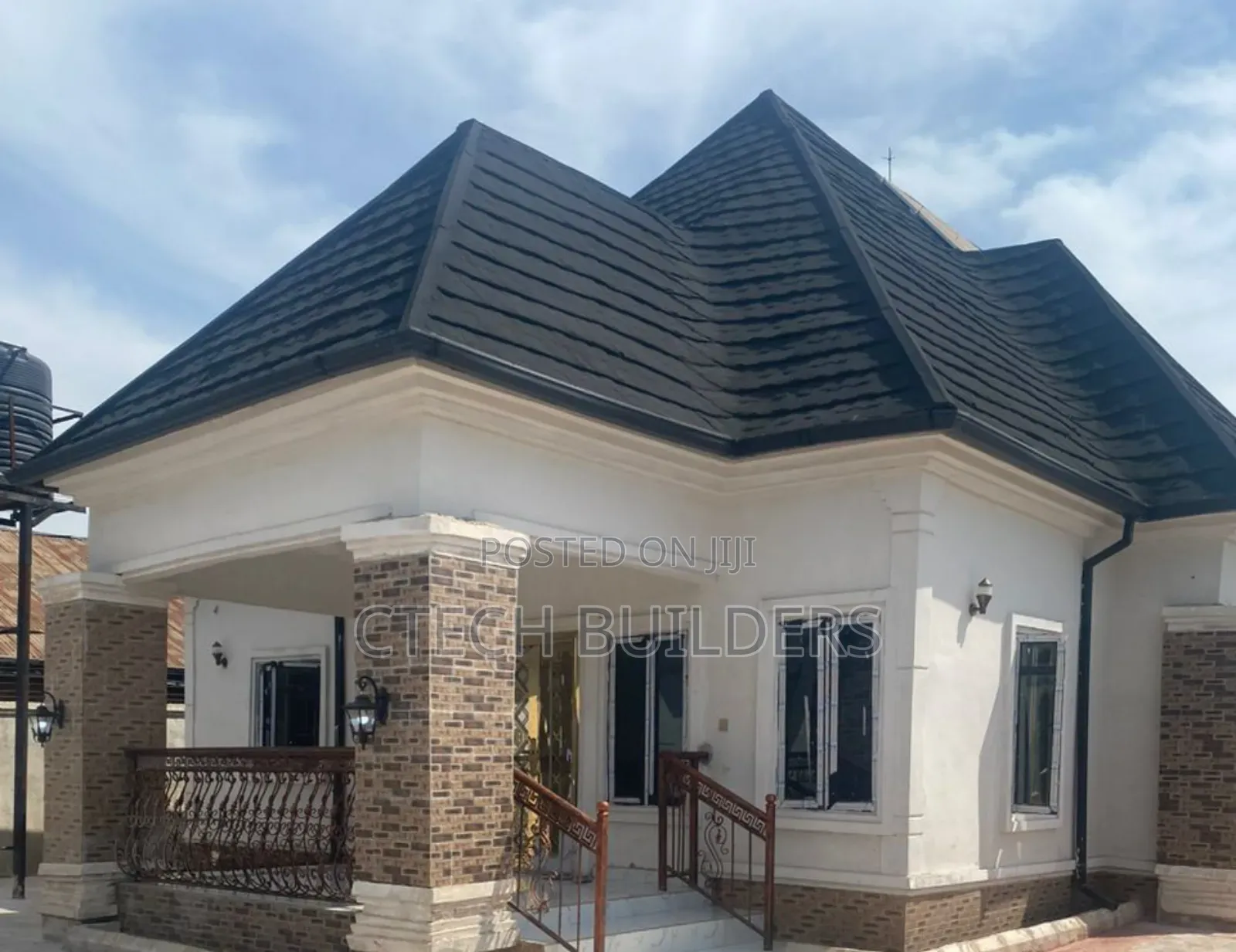 4bdrm Bungalow in Benin City for sale in Benin City