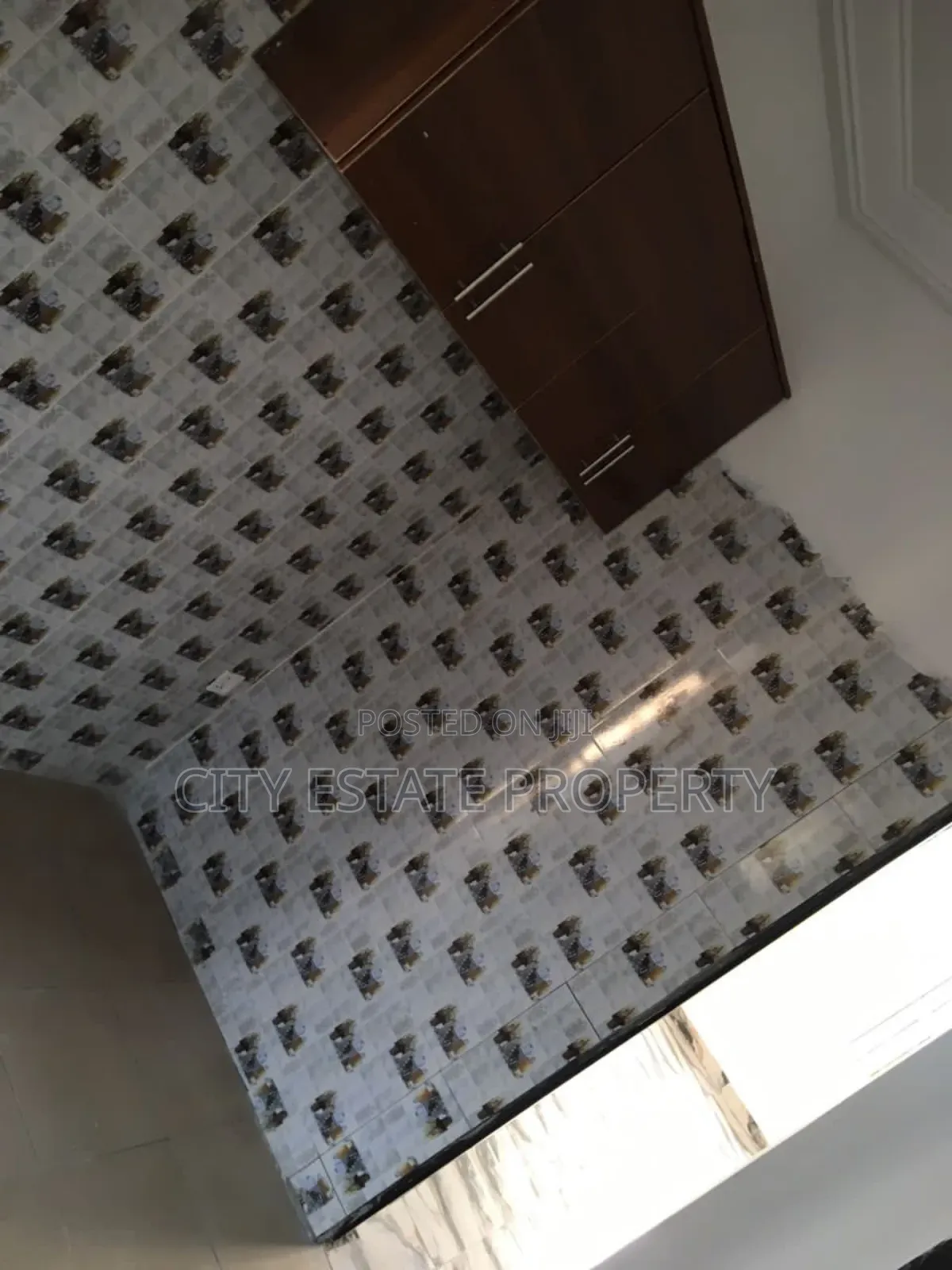 Furnished 2bdrm Block of Flats in Farm Road, Port-Harcourt for rent in Port-Harcourt