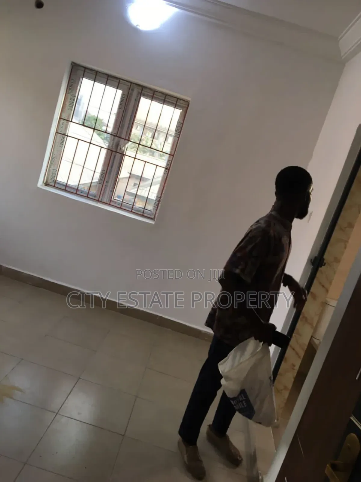 Furnished 2bdrm Block of Flats in Farm Road, Port-Harcourt for rent in Port-Harcourt