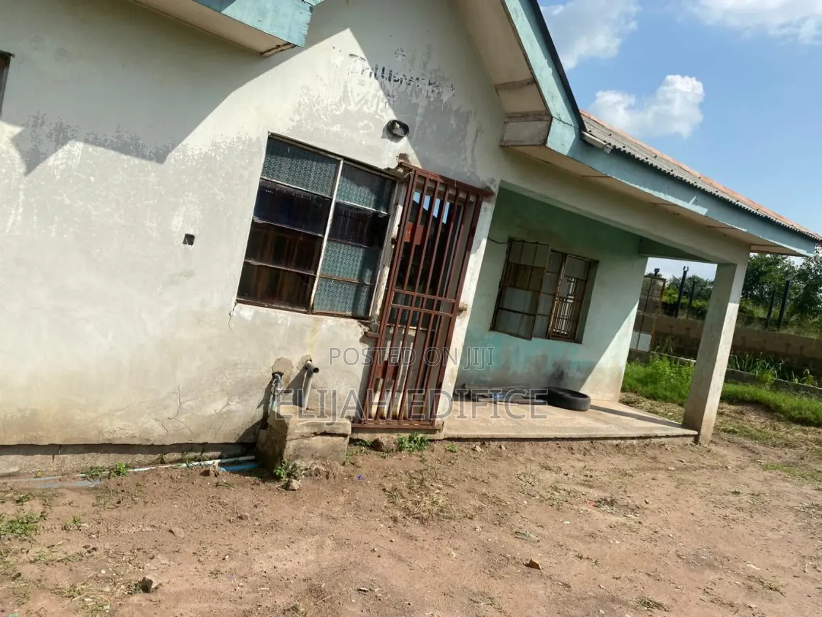 3bdrm Bungalow in Sango, Ado-Odo/Ota for sale in Ado-Odo/Ota