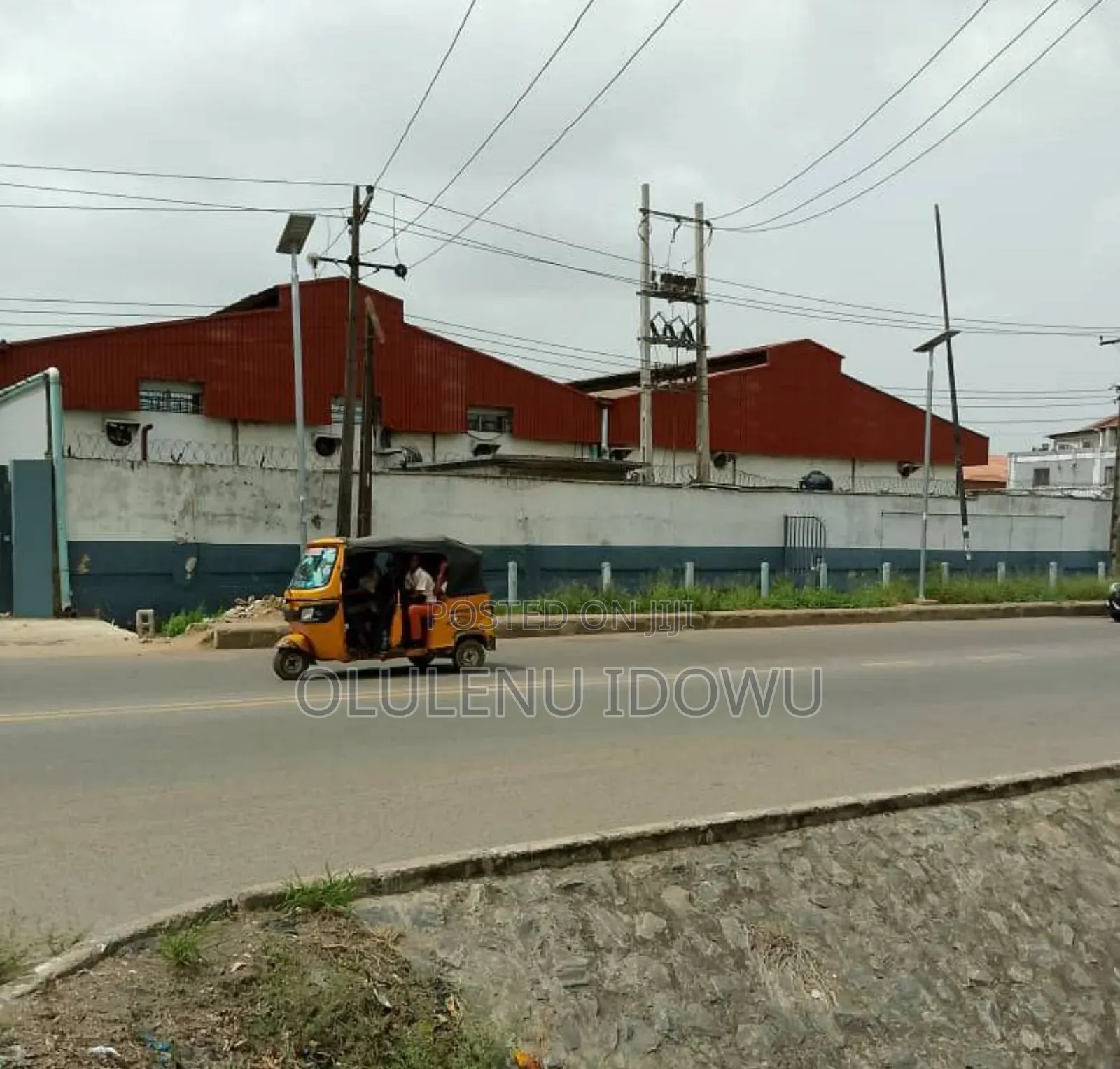 For Sale 2 Bay Warehouse Office Space Restaurant Acme Ikeja in Acme Road