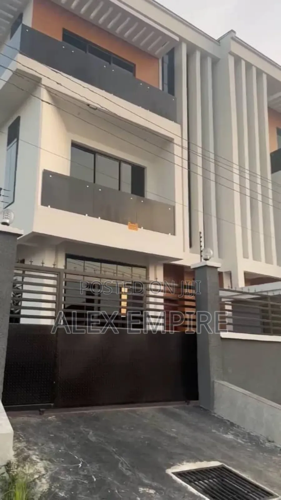 5bdrm Duplex in Amuwo-Odofin for sale in Amuwo-Odofin