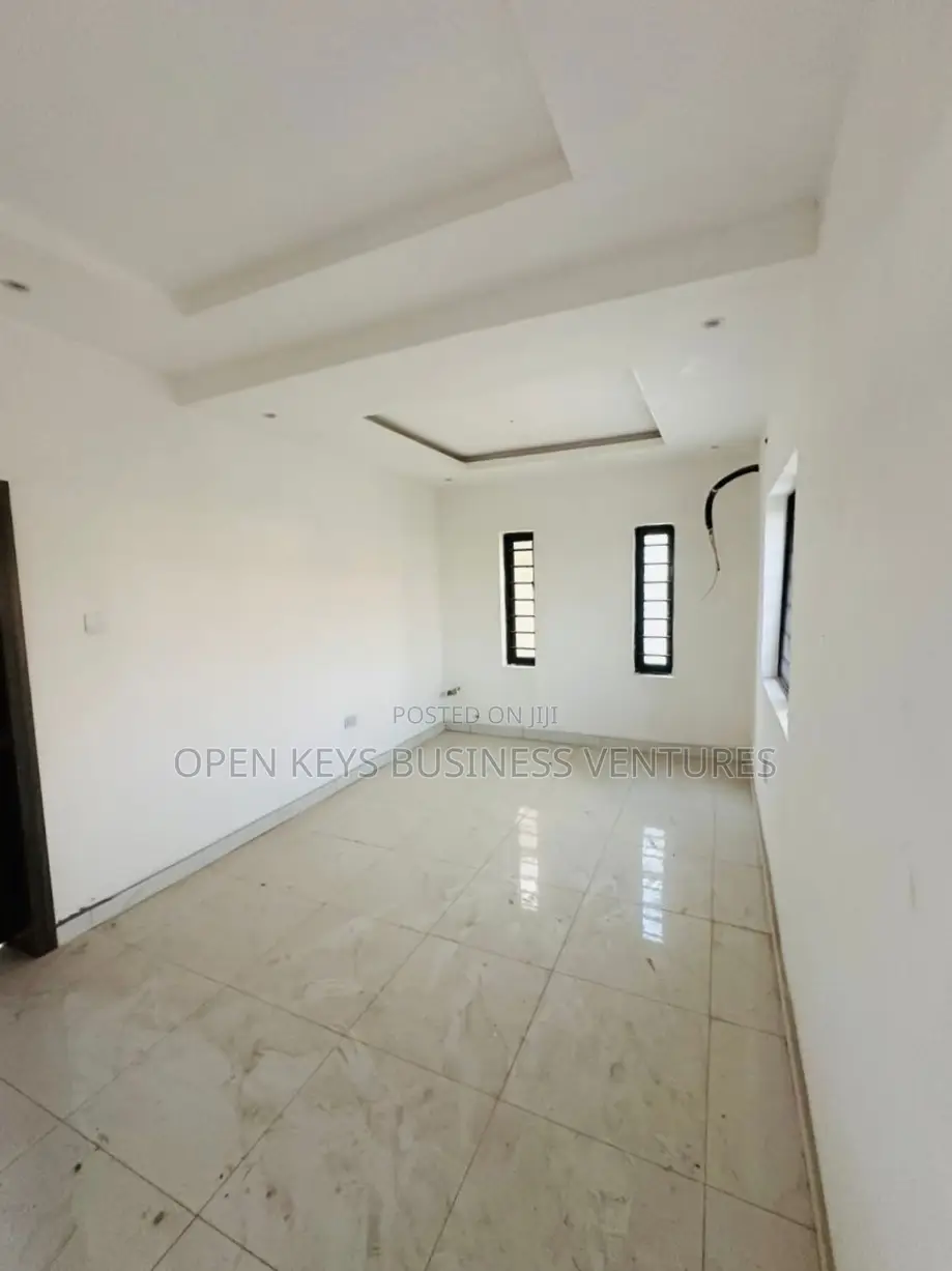 5 Bedroom Duplex With Penthouse and Bq in Akobo