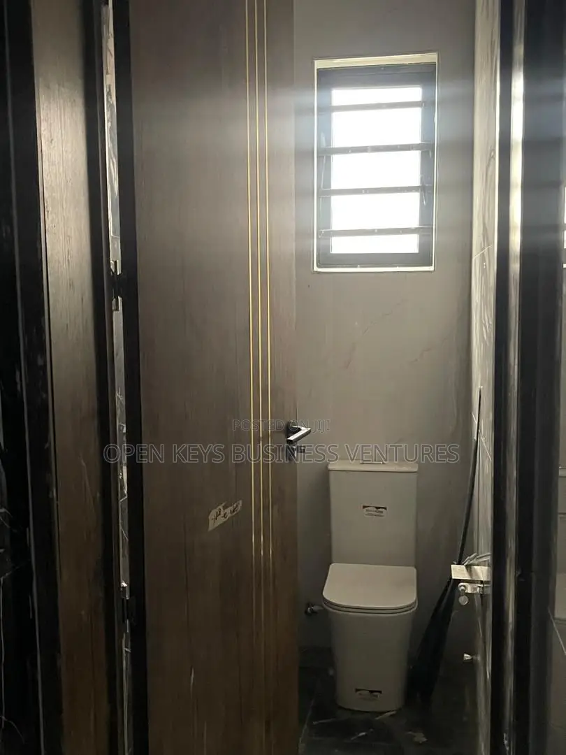 Smartly Eqipped 4 Bedroom Duplex in Akobo