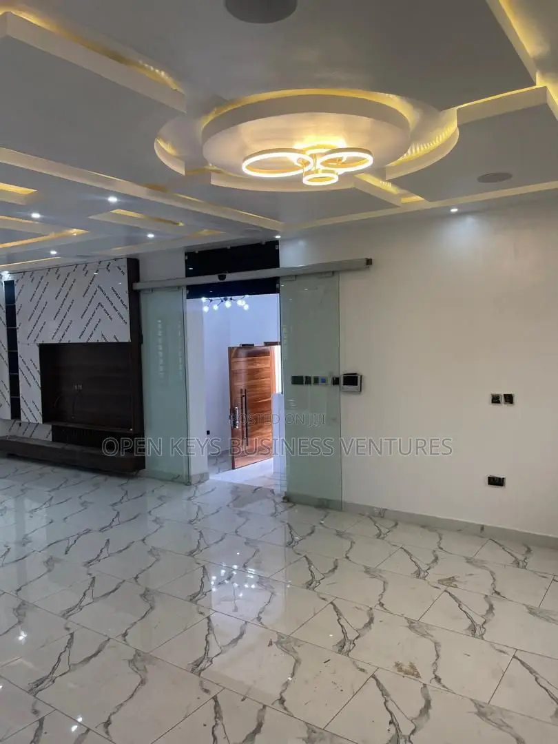 Smartly Eqipped 4 Bedroom Duplex in Akobo