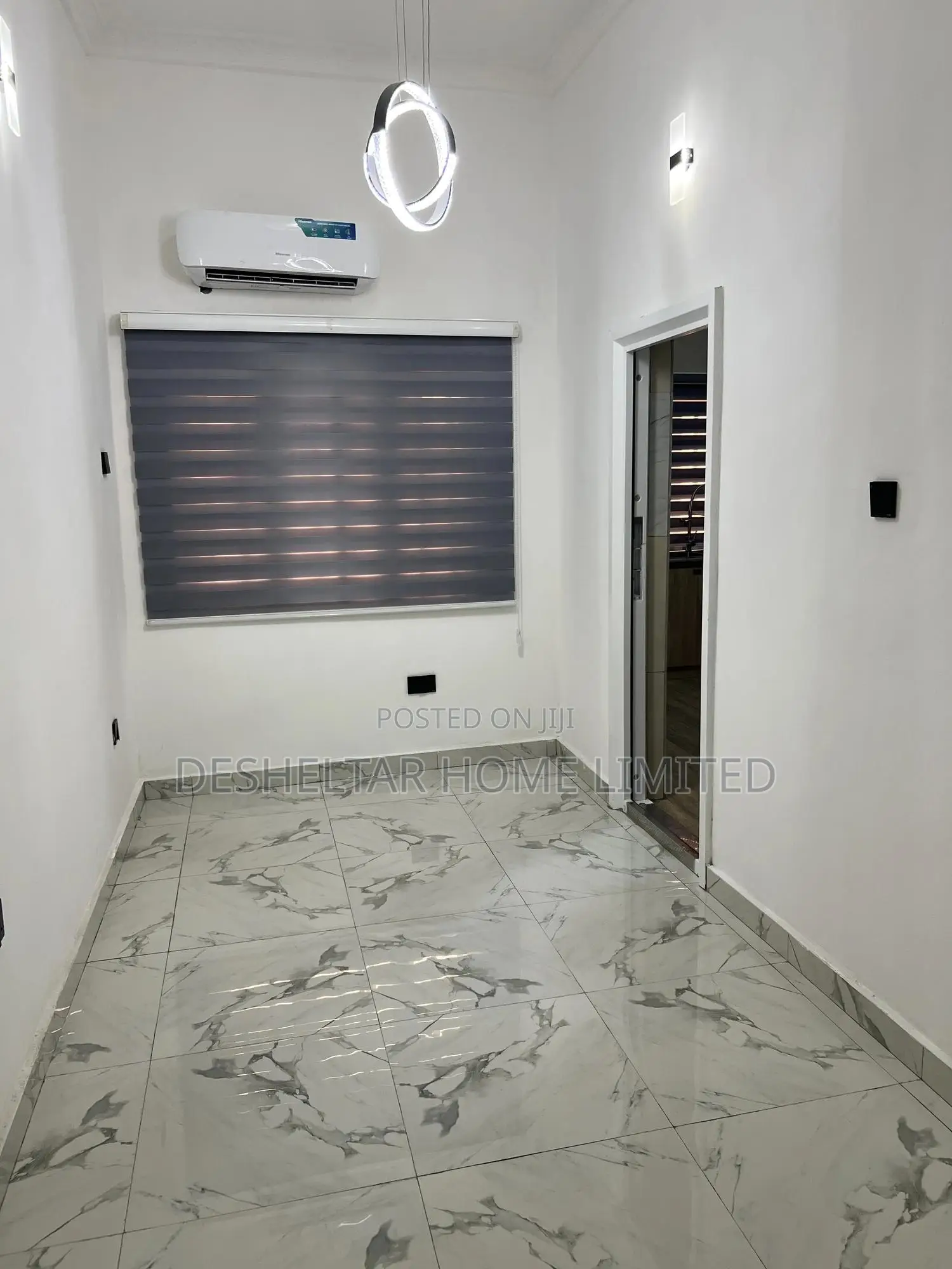 Furnished 3bdrm Apartment in Off Freedom Way, for rent in Lekki
