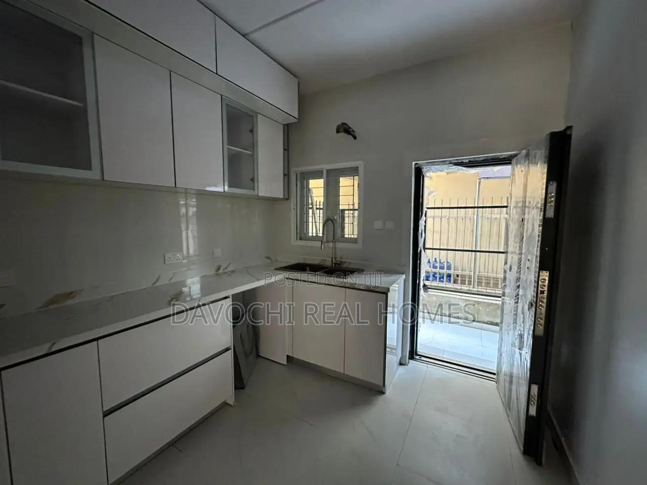Furnished 3bdrm Maisonette in Cyberville Estate, for rent in Ikate